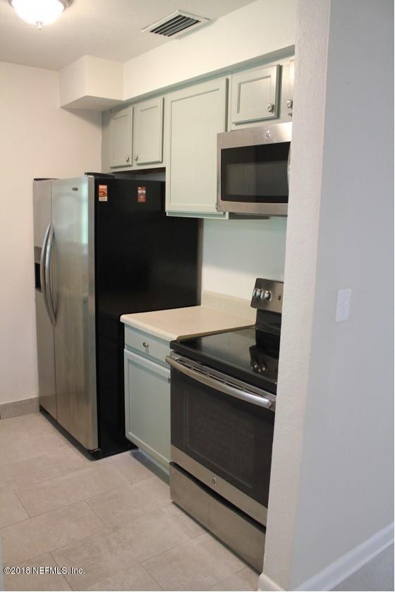 2844 Belair Road West Jacksonville, FL 32207 - Photo 8 of 16 kitchen