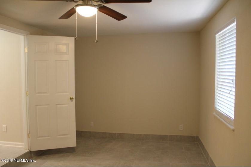 2844 Belair Road West Jacksonville, FL 32207 - Photo 10 of 16 master