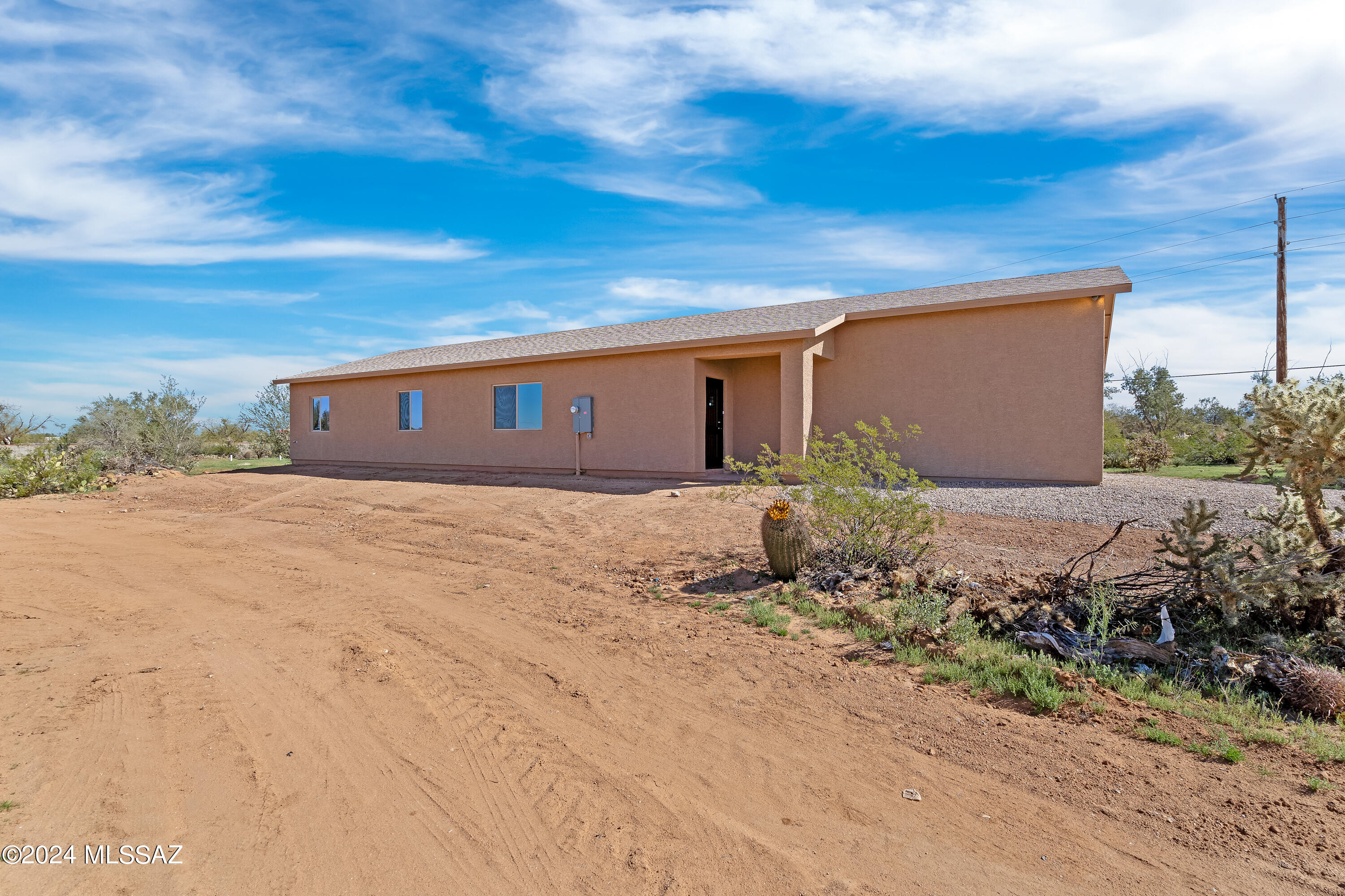 5753 North Avra Road Tucson, AZ 85743 - Photo 2 of 21 Gallery Image 2