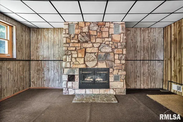 $324,900 | 20 Villa Court, Knoxville, IL 61448