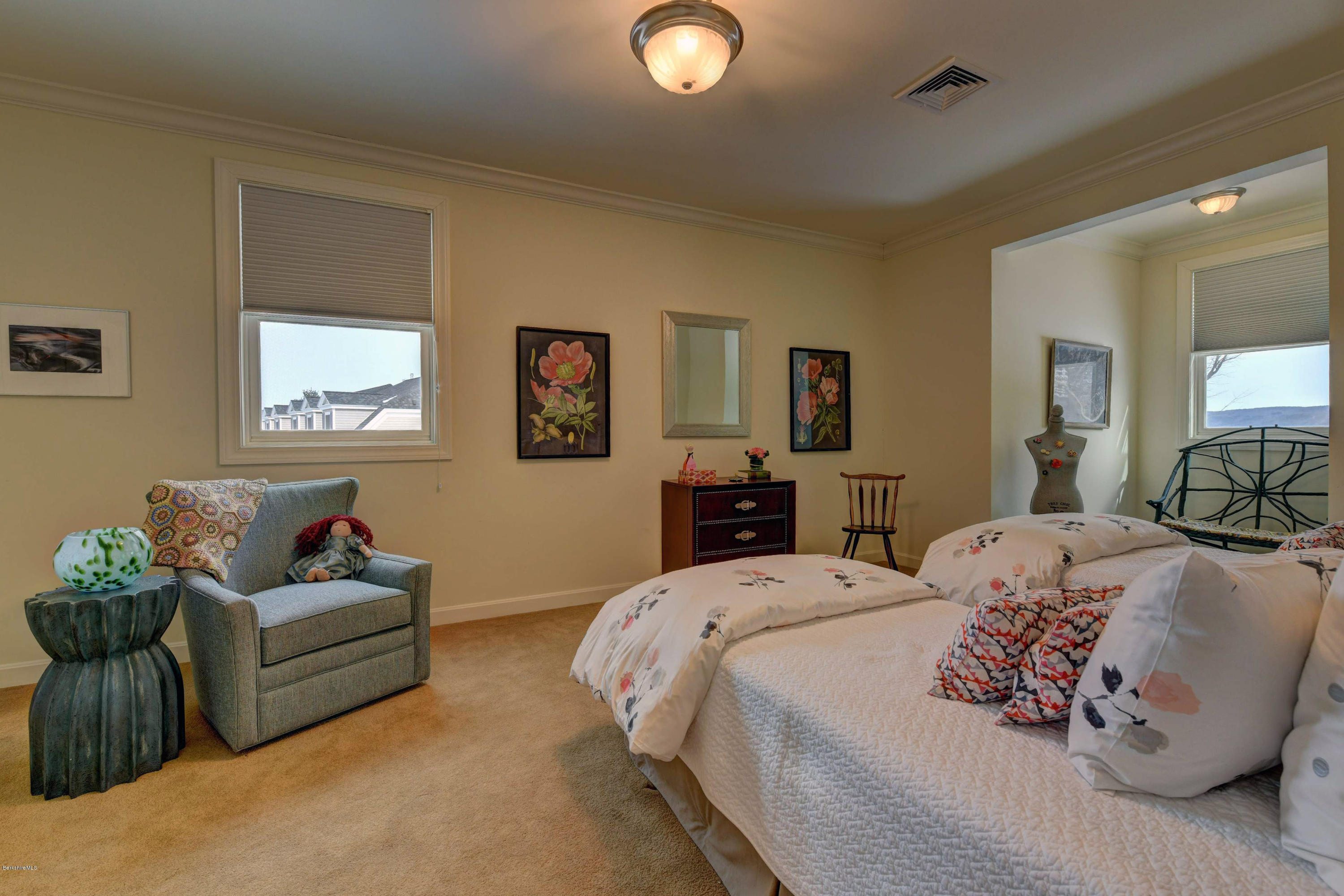 2 High Crest Road, Unit 2 Lenox, MA 01240 - Photo 27 of 37 27-2nd Floor Bedroom 3