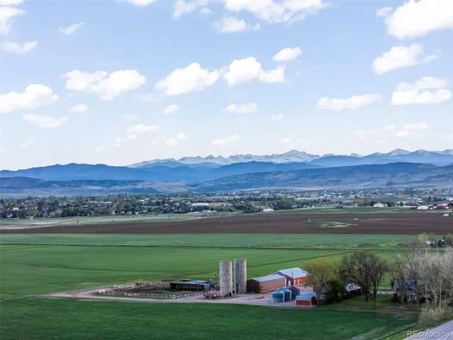 a view of outdoor space with mountain view