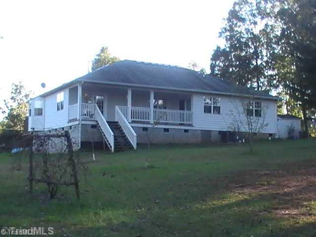 5235 Searcy Road Seagrove, NC 27341 - Photo 3 of 5 Exterior Front.