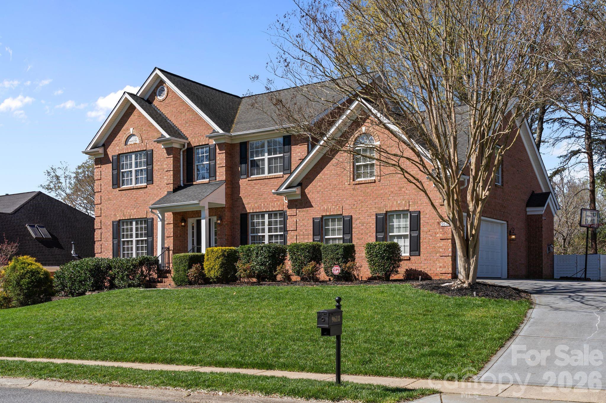 9618 Cockerham Lane Huntersville, NC 28078 - Photo 2 of 37 a front view of house with yard and green space