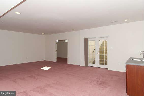11012 Old York Road Bowie, MD 20721 - Photo 24 of 30 an empty room with windows