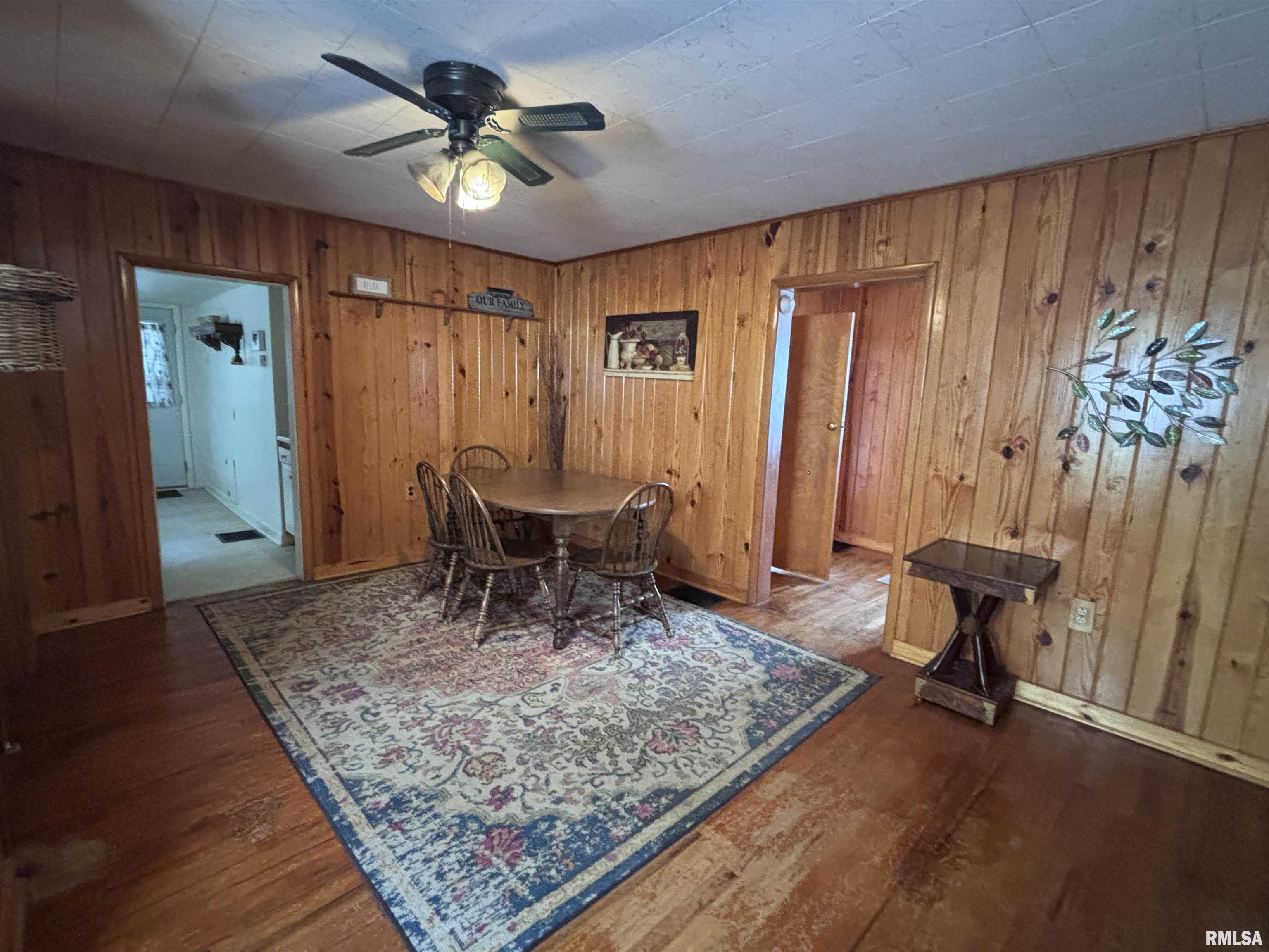 604 West Maple Avenue North Springfield, IL 62702 - Photo 14 of 16 Gallery Image 14