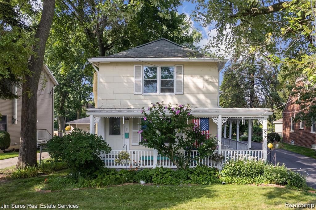 84 Vernier Road Grosse Pointe, MI 48236 - Photo 14 of 16