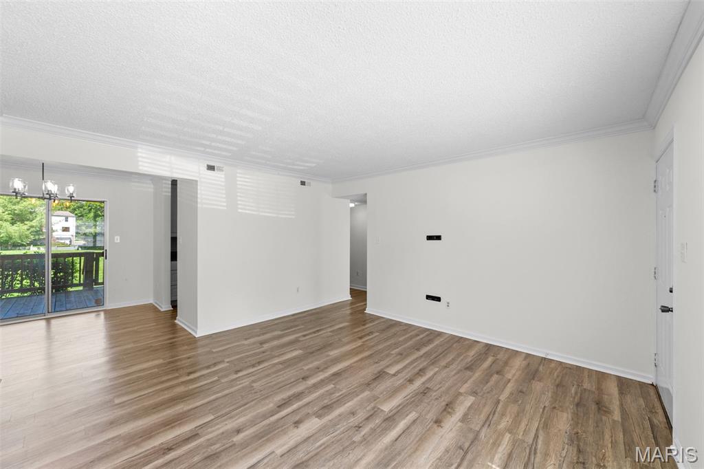 1509 Swallow Drive St. Louis, MO 63144 - Photo 6 of 29