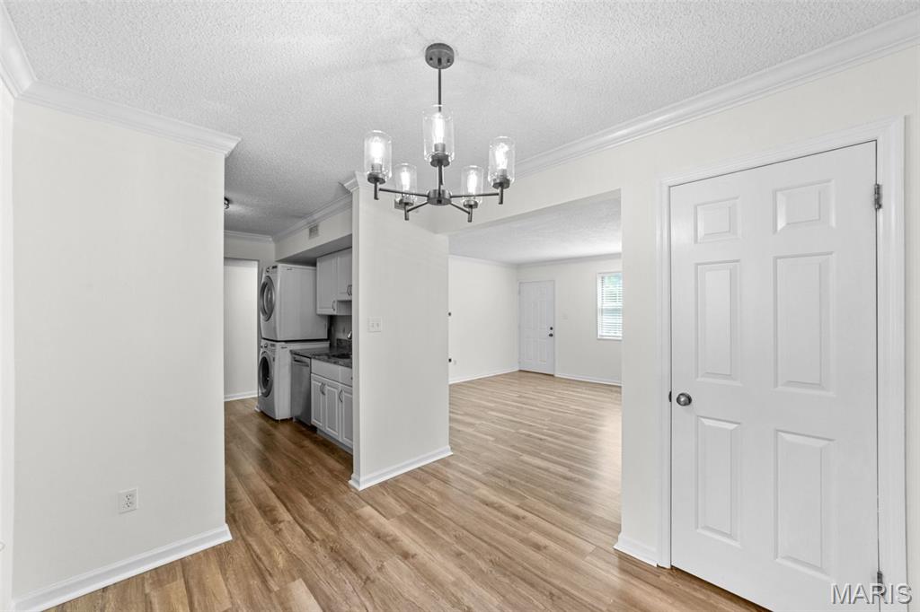 1509 Swallow Drive St. Louis, MO 63144 - Photo 10 of 29