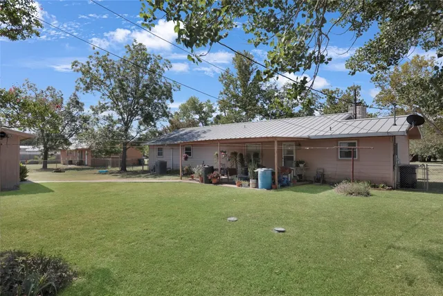 $319,900 | 661 West South Street, Bertram, TX 78605