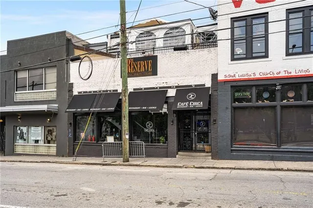 a picture of city view