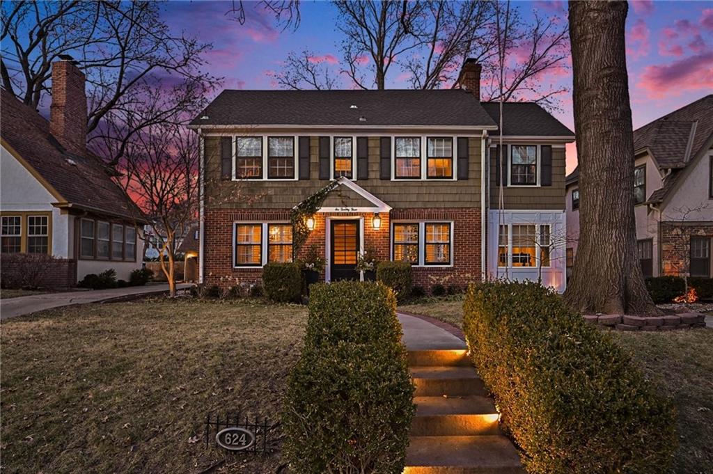 624 West 70th Terrace Kansas City, MO 64113 - Photo 2 of 45