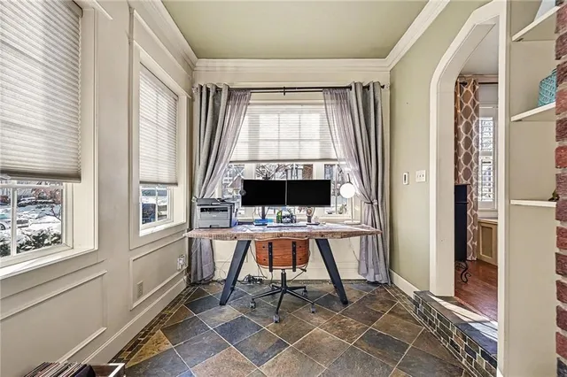 $685,000 | 624 West 70th Terrace, Kansas City, MO 64113