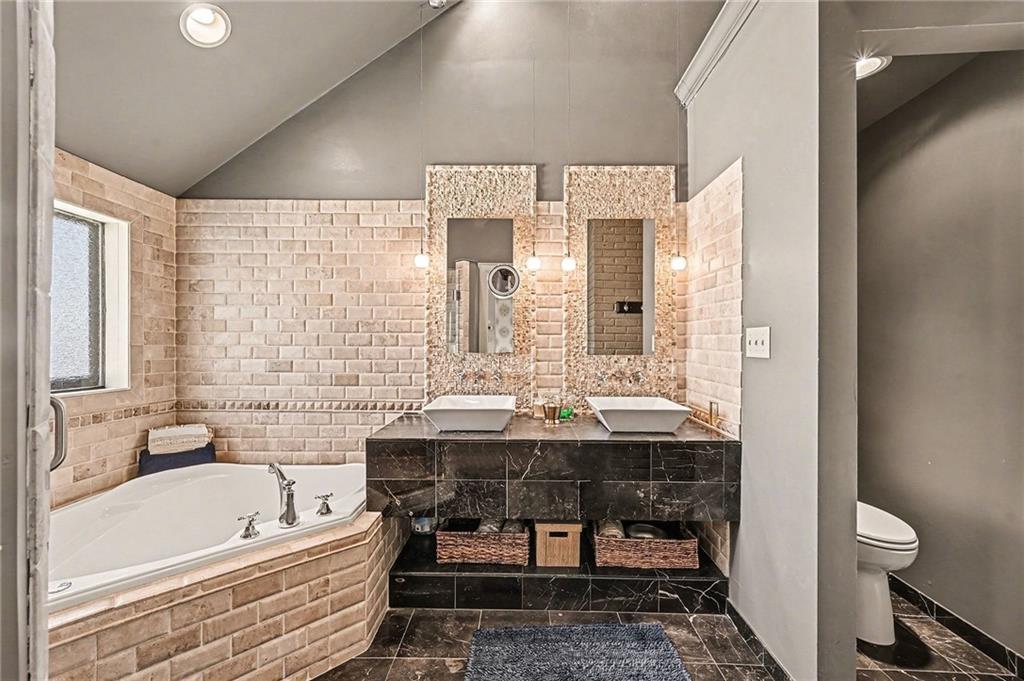 624 West 70th Terrace Kansas City, MO 64113 - Photo 28 of 45