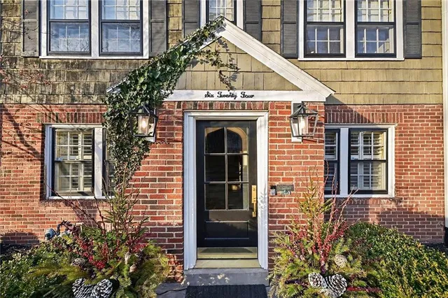 $685,000 | 624 West 70th Terrace, Kansas City, MO 64113