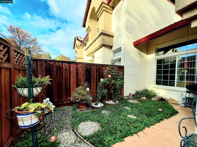 $950,000 | 3080 Casadero Court, Pleasanton, CA 94588