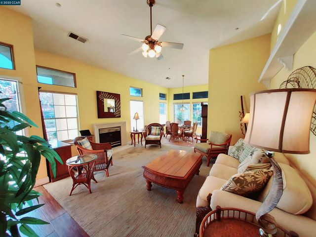 $950,000 | 3080 Casadero Court, Pleasanton, CA 94588