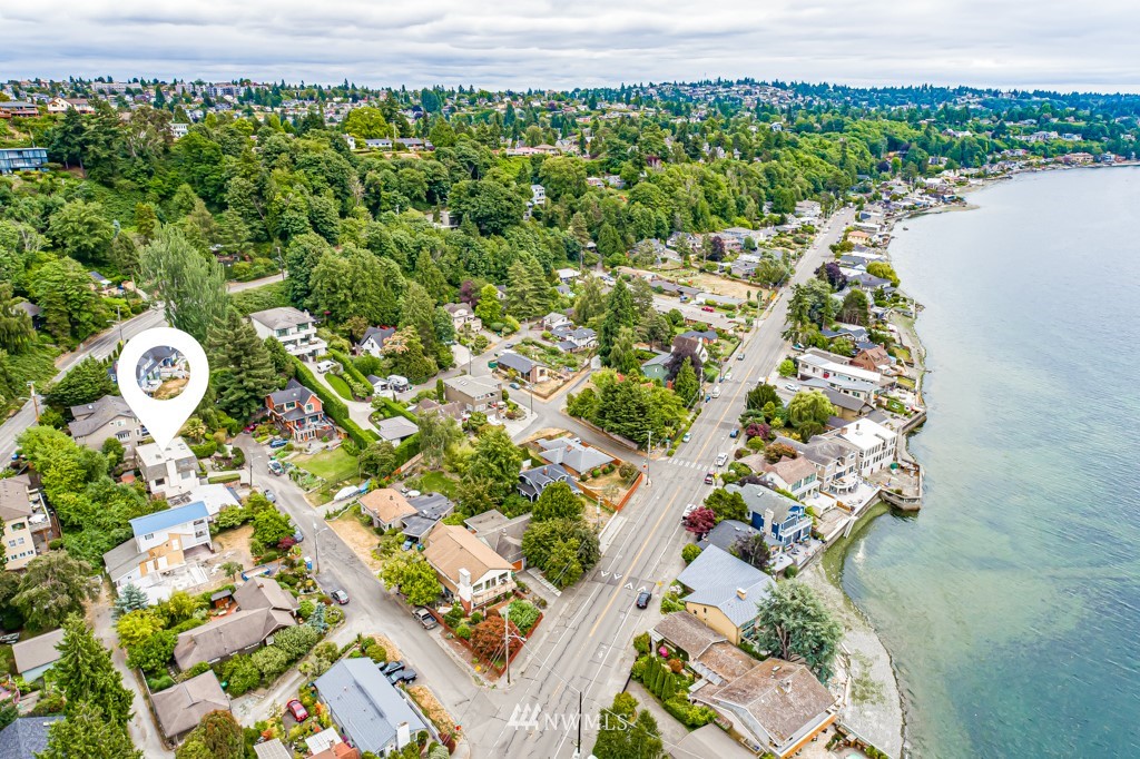 5422 Southwest Angeline Street Seattle, WA 98116 - Photo 35 of 36 Gallery Image 35
