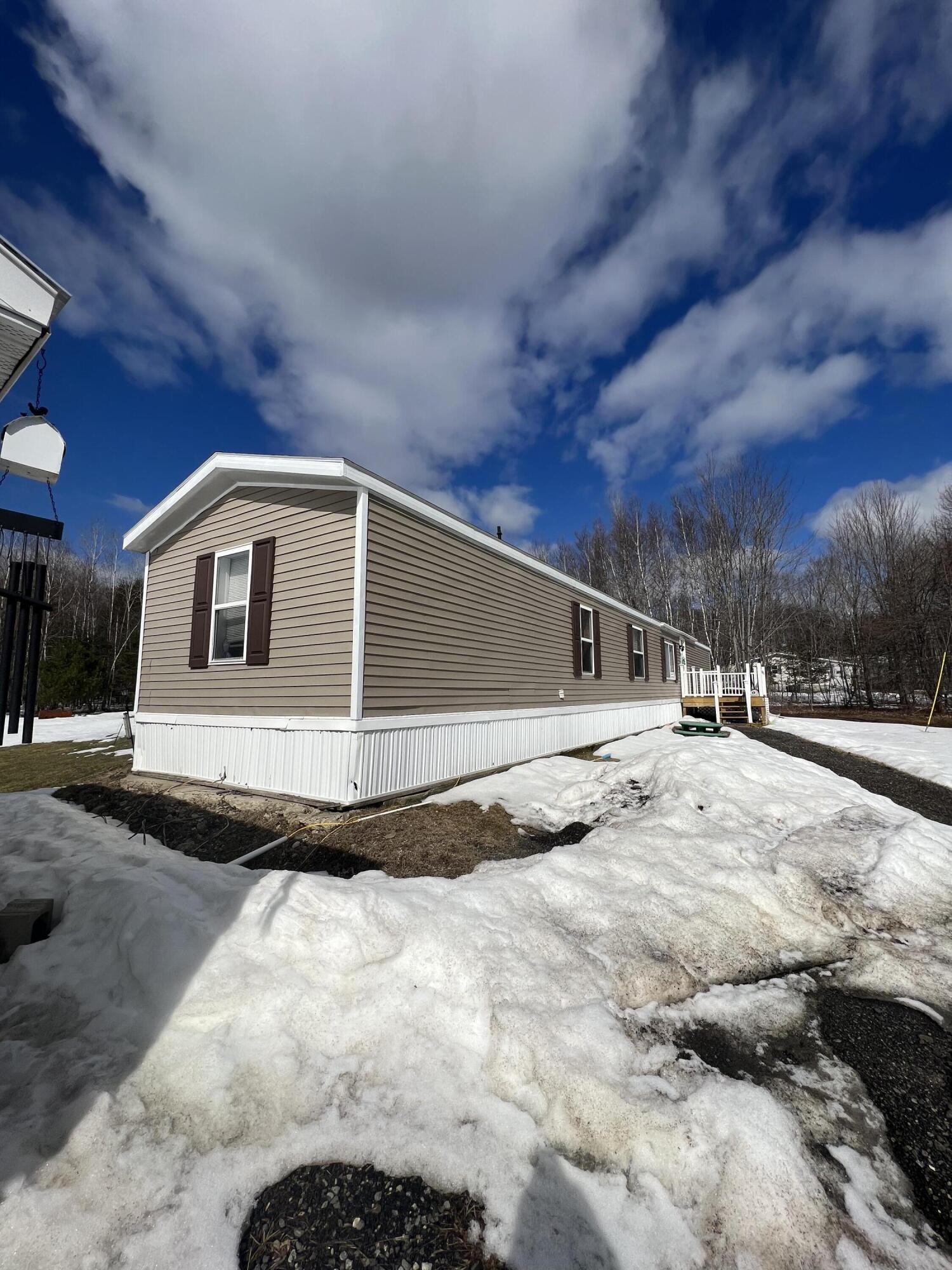 656 York Road Hermon, ME 04401 - Photo 2 of 19 536E513F-4A28-41F7-BB81-7E69F89B093C