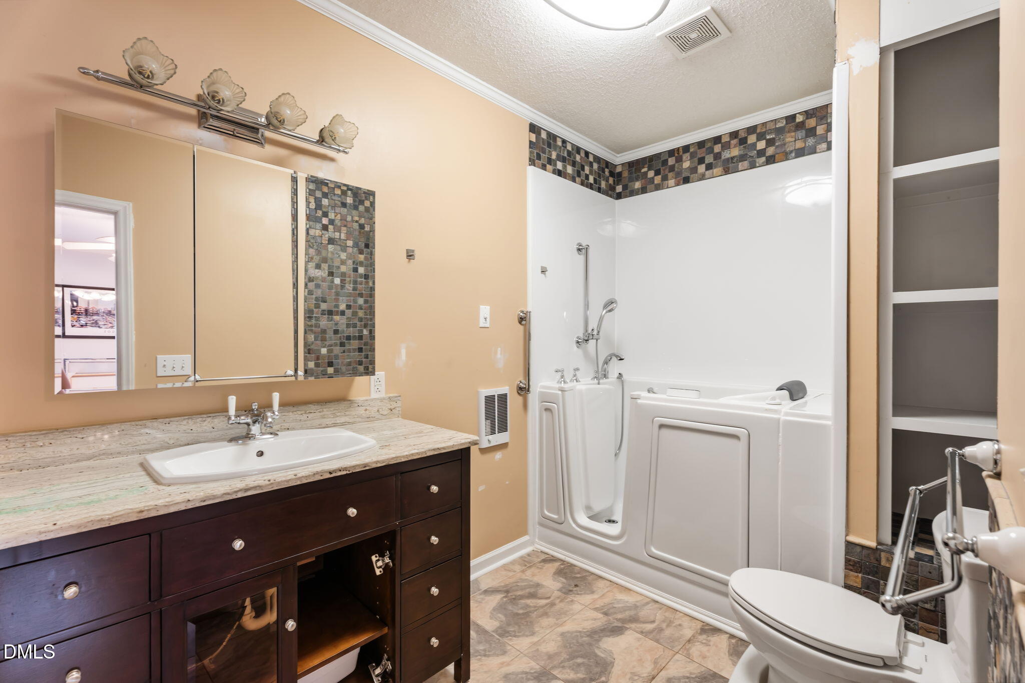 2409 Dunbrook Court Raleigh, NC 27604 - Photo 23 of 43 23-web-or-mls-DSC02498