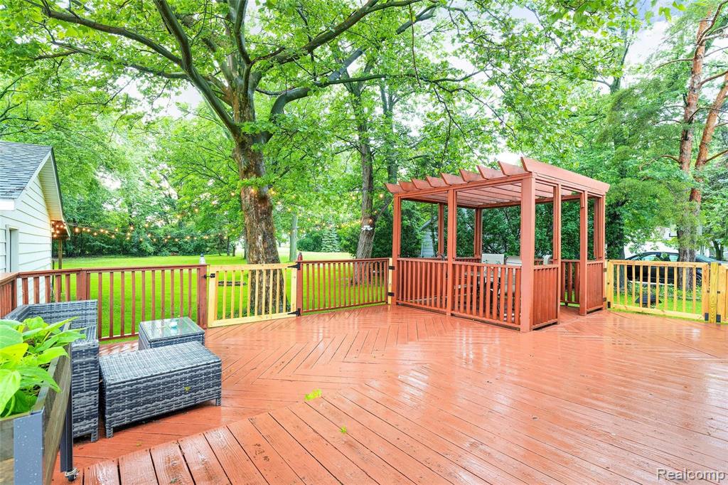2780 Wisconsin Road Troy, MI 48083 - Photo 33 of 39