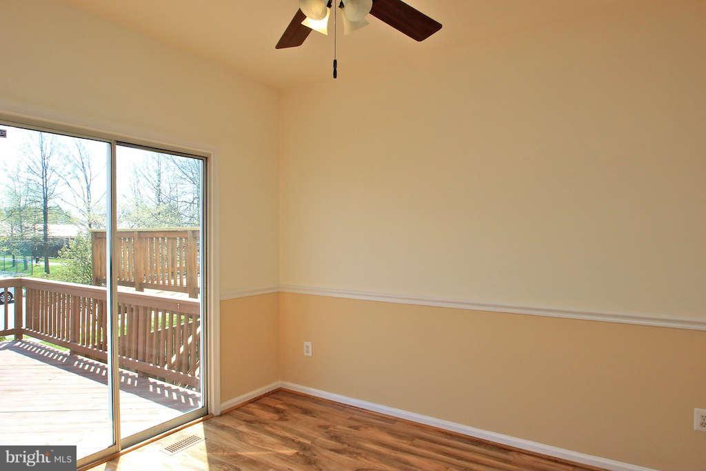 14807 Edman Road Centreville, VA 20121 - Photo 12 of 29 Interior (General)