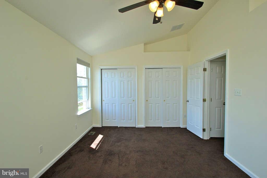 14807 Edman Road Centreville, VA 20121 - Photo 17 of 29 Bedroom (Master)