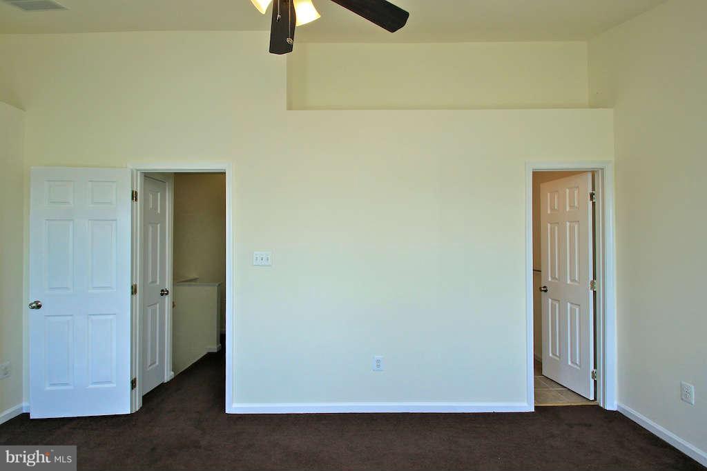 14807 Edman Road Centreville, VA 20121 - Photo 19 of 29 Bedroom (Master)