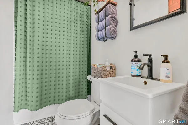 $350,000 | 2712 Torringford W Street, Torrington, CT 06790