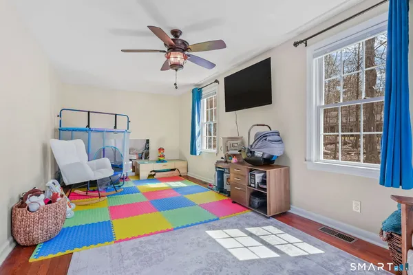 $350,000 | 2712 Torringford W Street, Torrington, CT 06790