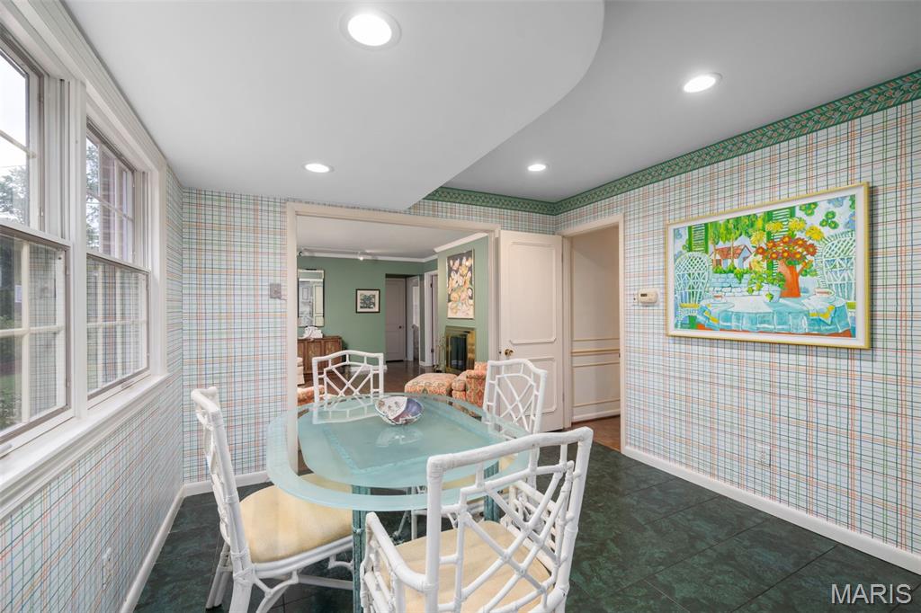 9291 Ladue Road Ladue, MO 63124 - Photo 14 of 59