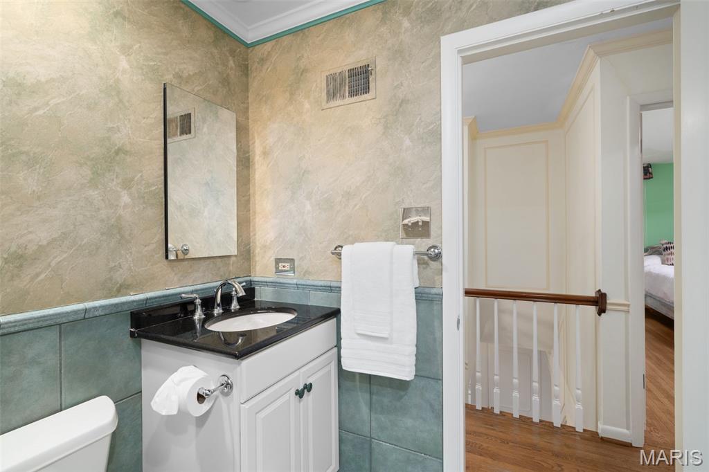 9291 Ladue Road Ladue, MO 63124 - Photo 19 of 59