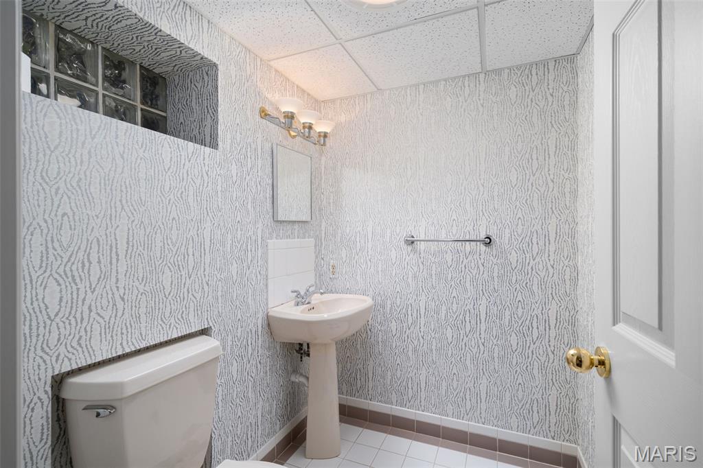 9291 Ladue Road Ladue, MO 63124 - Photo 42 of 59