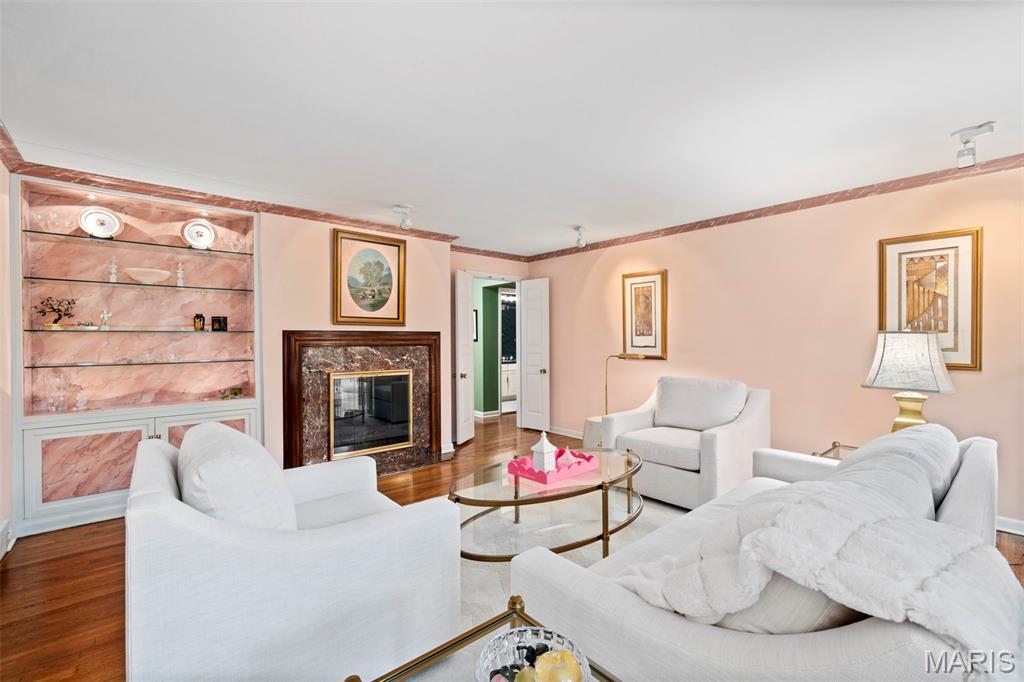 9291 Ladue Road Ladue, MO 63124 - Photo 10 of 59