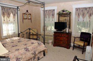 1566 Lime Valley Road Strasburg, PA 17579 - Photo 2 of 11 Gallery Image 2