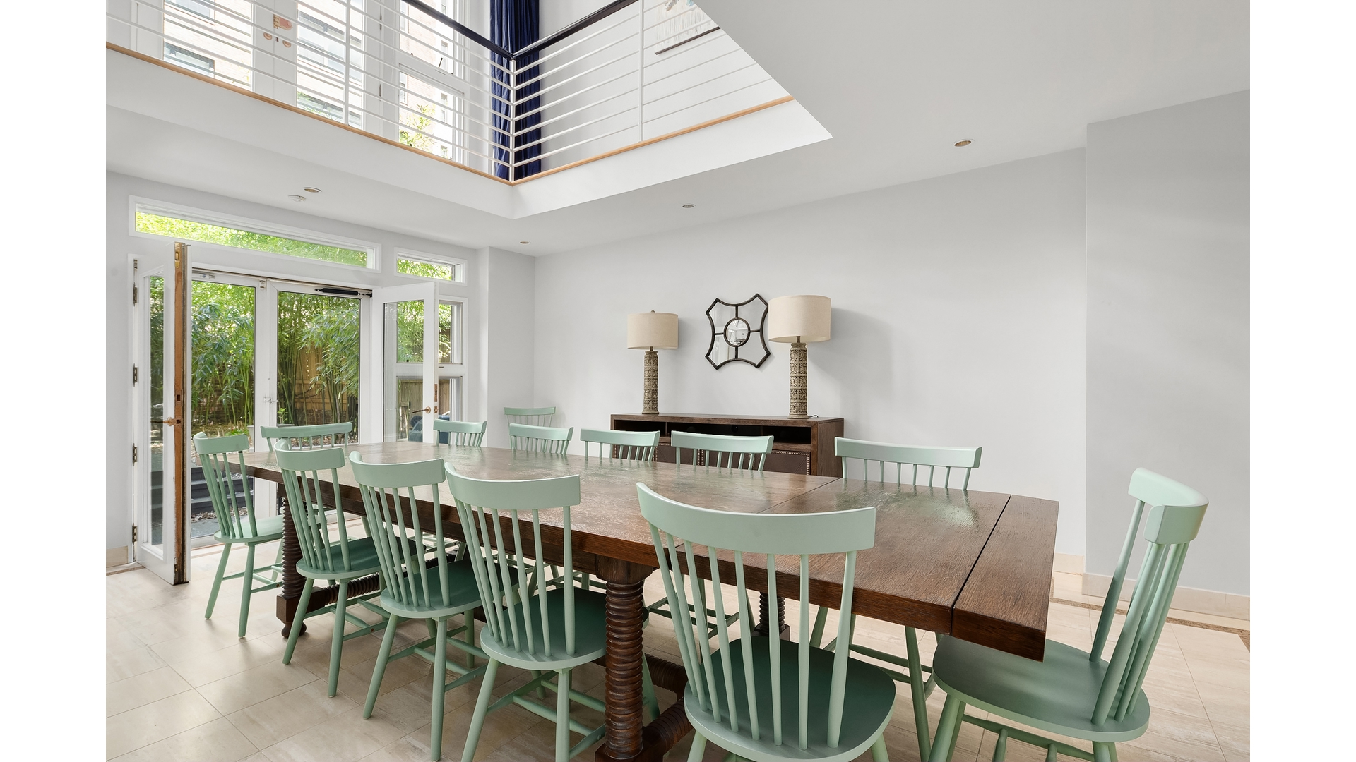 235 East 72nd Street Manhattan, NY 10021 - Photo 7 of 13