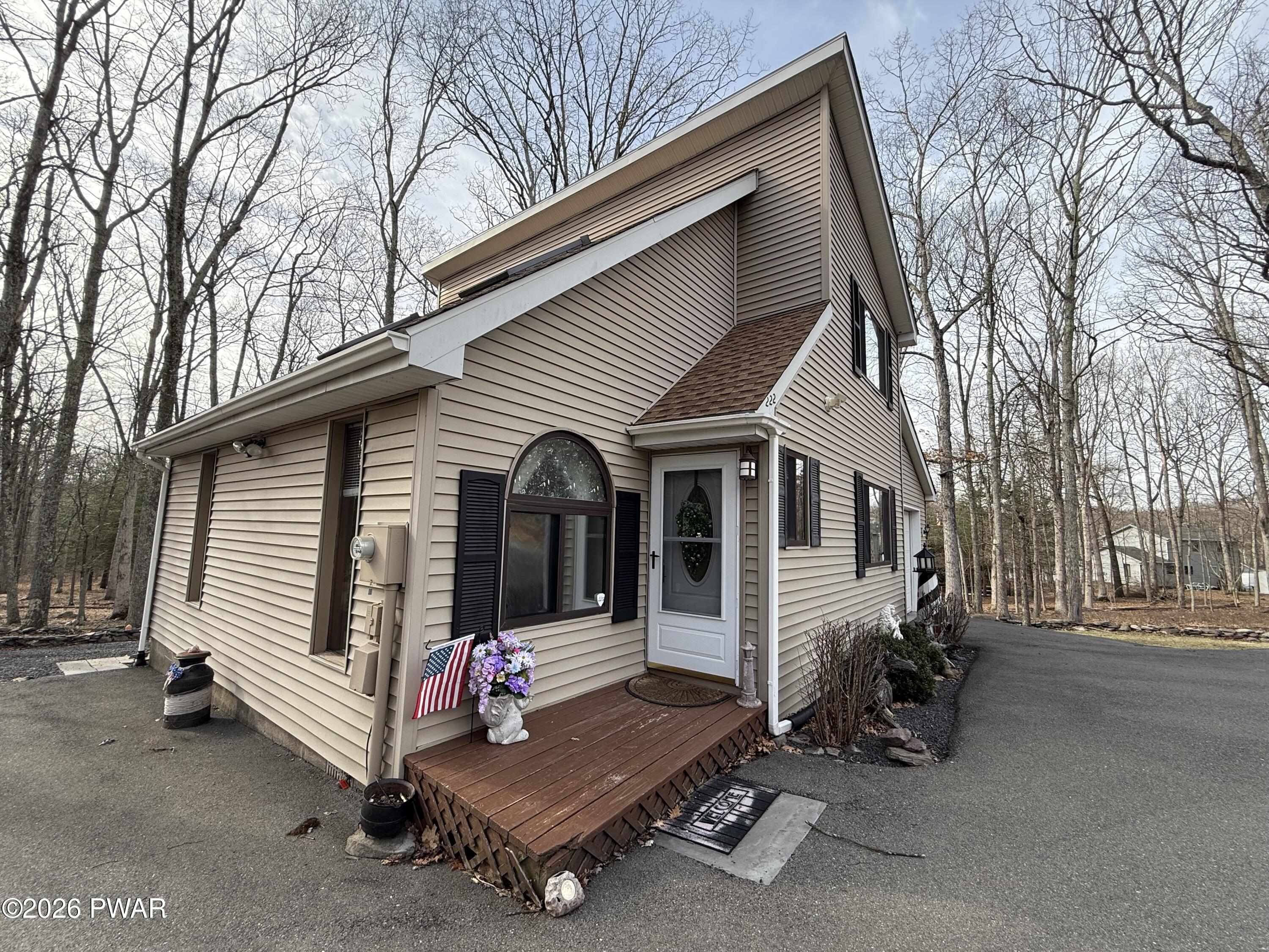 222 Bindale Road Tamiment, PA 18371 - Photo 29 of 33