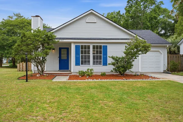 $639,000 | 2107 Presidio Drive, Mount Pleasant, SC 29466