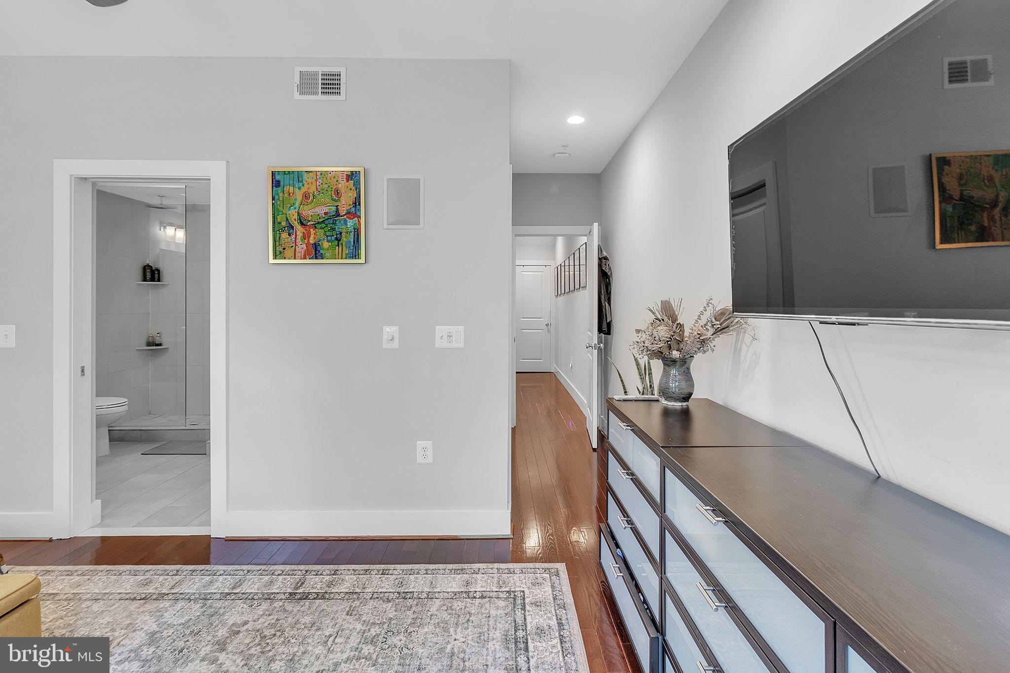 2505 17th Street Northwest, Unit 3 Washington, DC 20009 - Photo 12 of 23