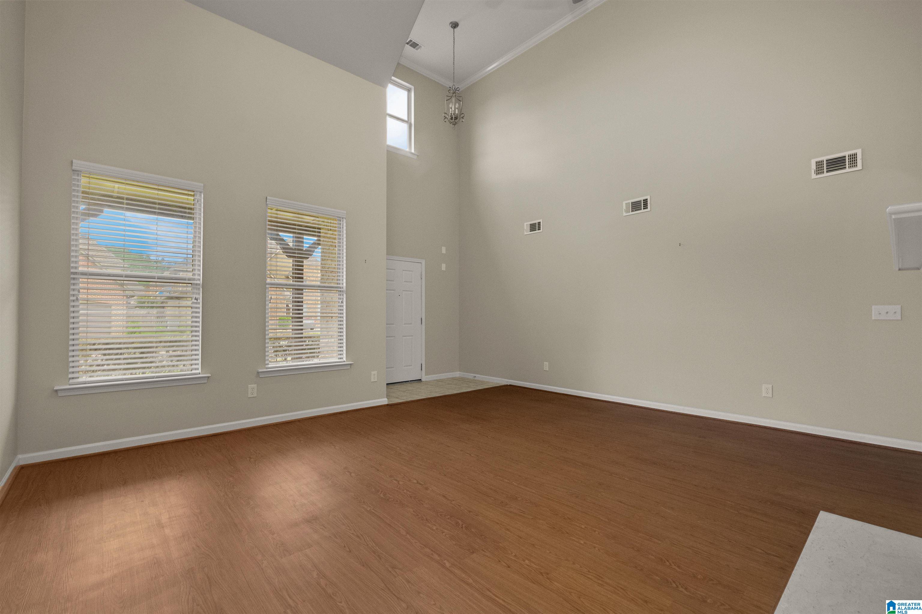 1036 Riviera Drive Calera, AL 35040 - Photo 9 of 42