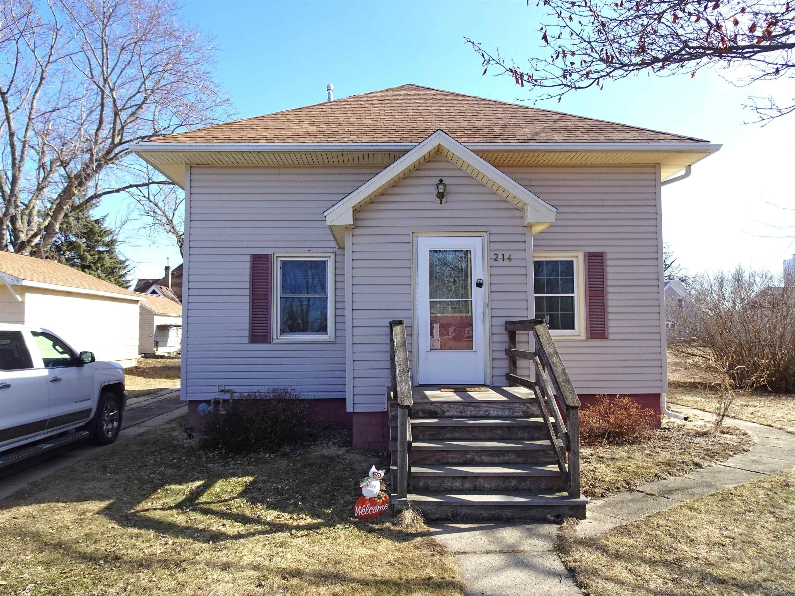 214 North Rutledge Street Paullina, IA 51046 - Photo 1 of 14 Gallery Image 1
