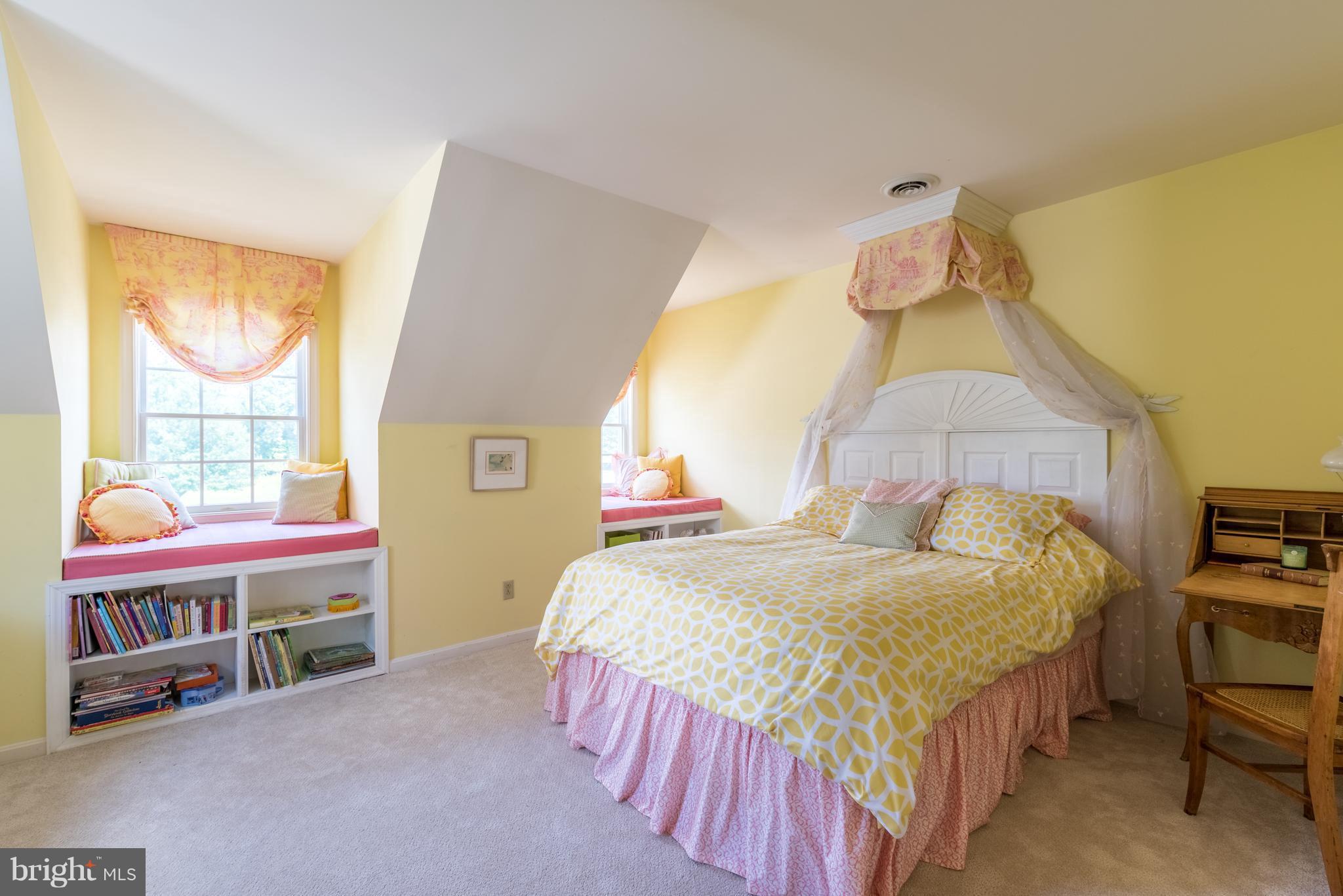 35285 Paxson Road, Unit A Round Hill, VA 20141 - Photo 14 of 30 Bedroom