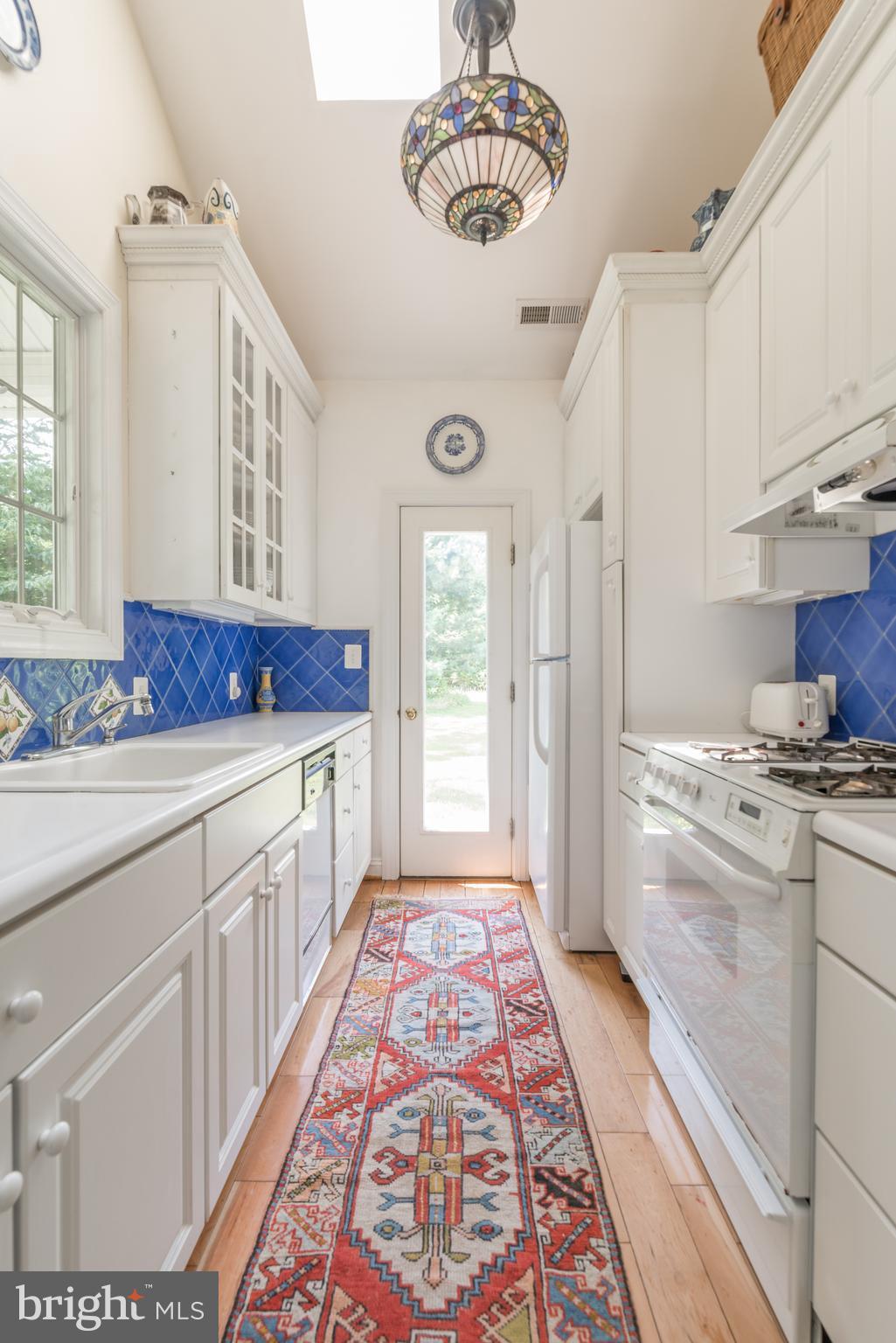 35285 Paxson Road, Unit A Round Hill, VA 20141 - Photo 20 of 30 Kitchen