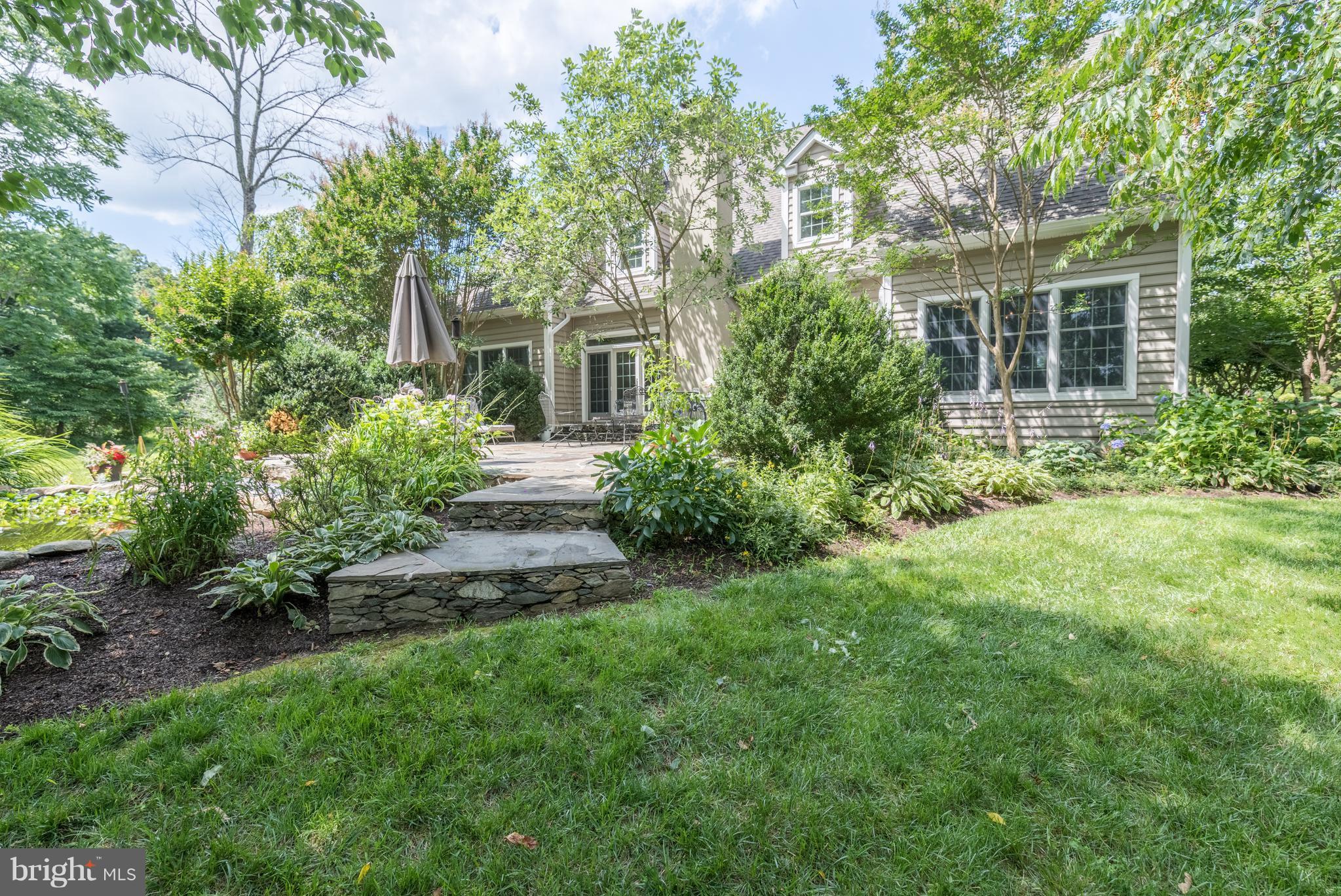 35285 Paxson Road, Unit A Round Hill, VA 20141 - Photo 28 of 30 Exterior (Rear)