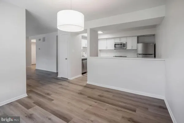 $3,210 | 1699 Yale Place, Unit 4B439, Rockville, MD 20850