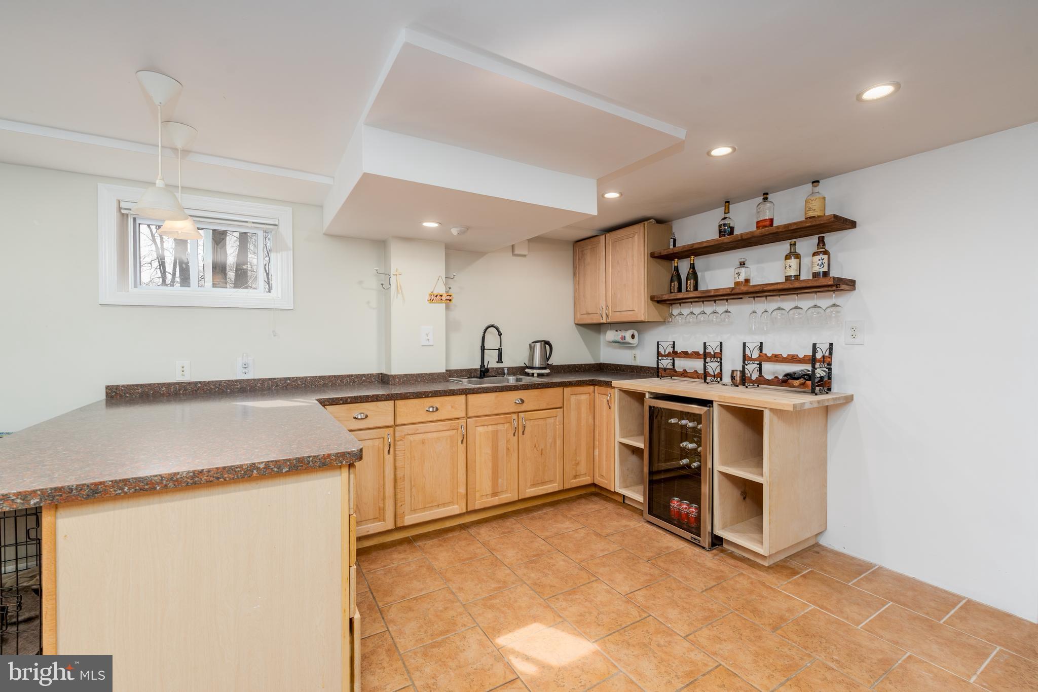 12710 Atherton Drive Silver Spring, MD 20906 - Photo 24 of 31 Basement Wet Bar