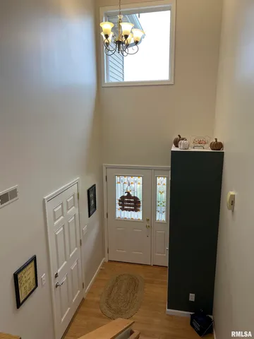 $218,500 | 1416 Vista Grande Drive, Pekin, IL 61554