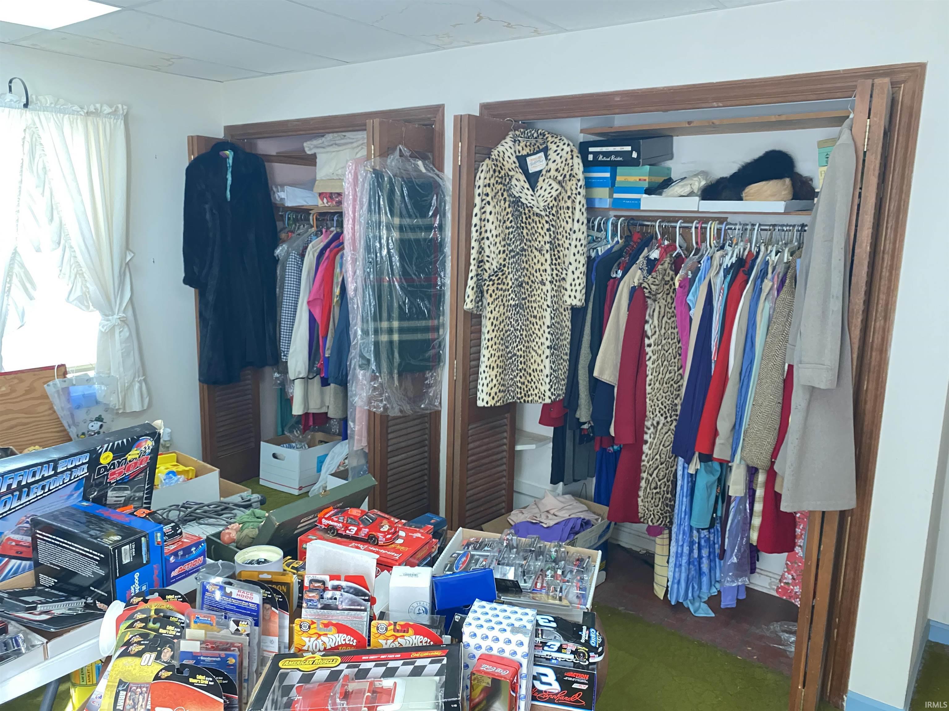 8116 Middle Mt Vernon Road Evansville, IN 47712 - Photo 13 of 36 Gallery Image 13