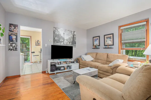 $590,000 | 121 East Michigan Street, New Buffalo, MI 49117