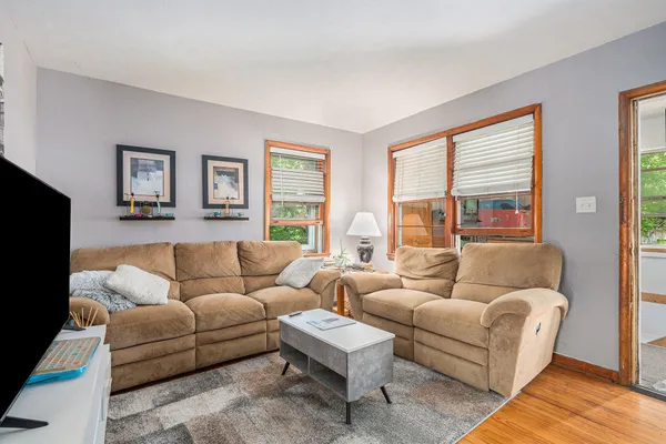 $590,000 | 121 East Michigan Street, New Buffalo, MI 49117